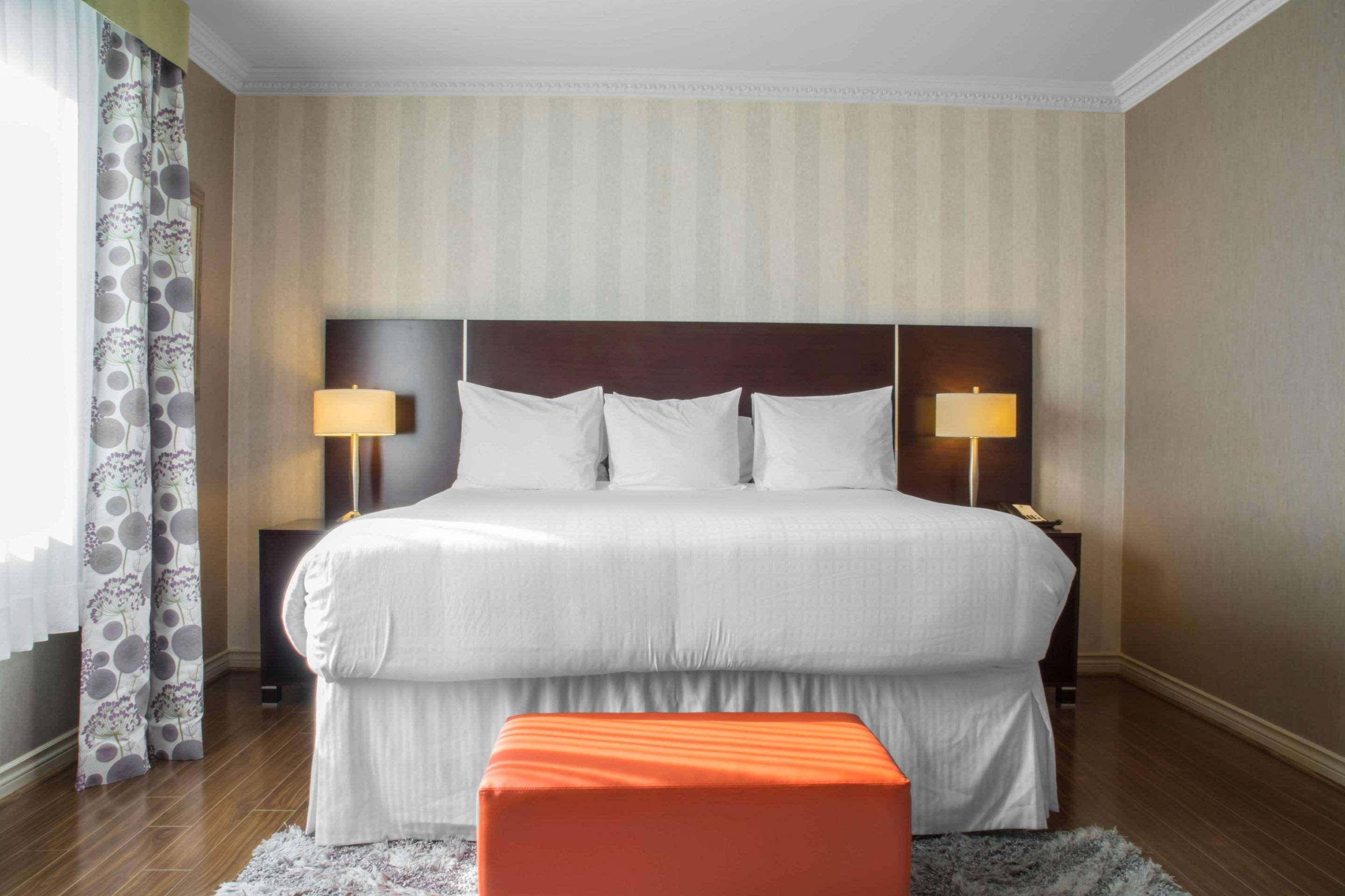 Towneplace Suites By Marriott Toronto Оквілл Екстер'єр фото