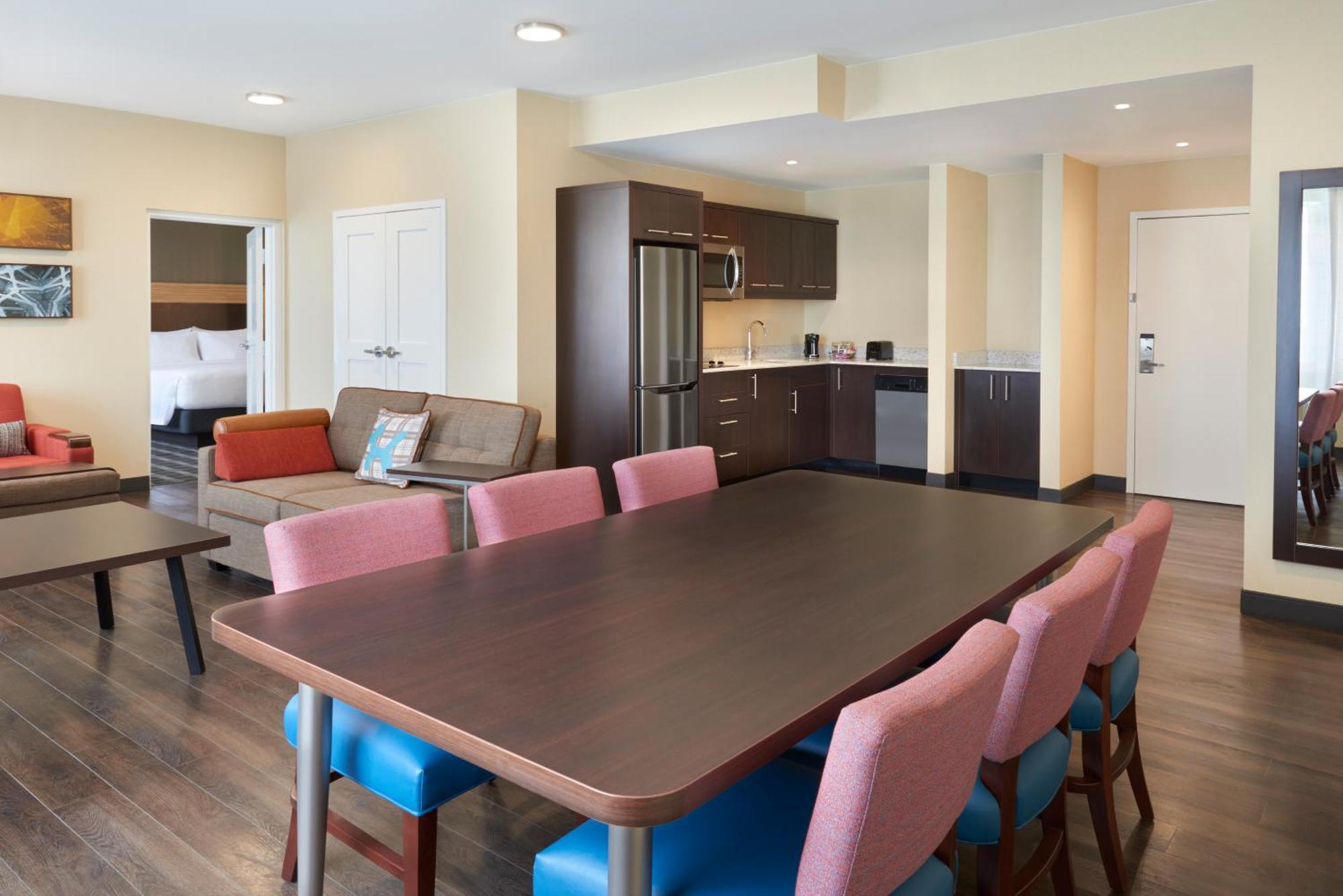 Towneplace Suites By Marriott Toronto Оквілл Екстер'єр фото